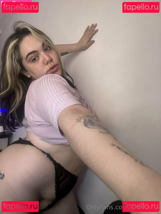 yourgirllolax Nude Onlyfans Photo 22