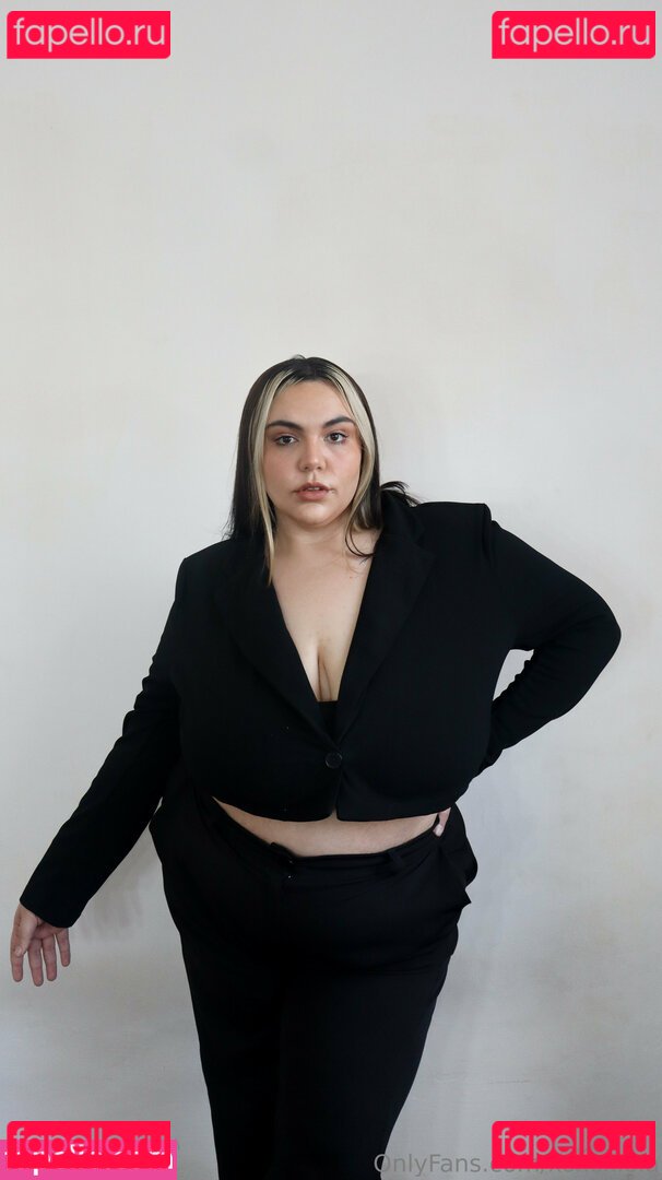 yourgirllolax Nude Onlyfans Photo 18