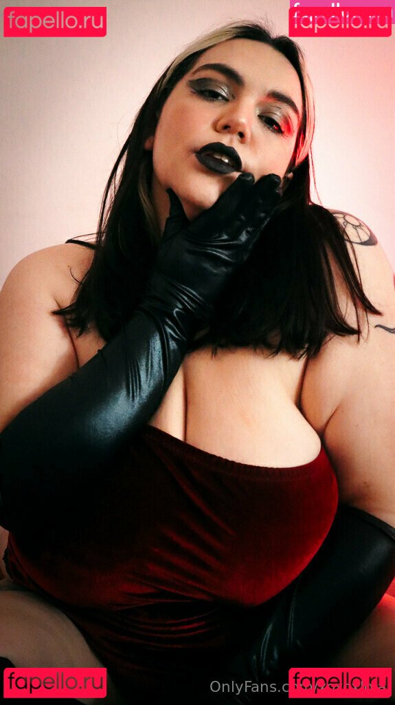 yourgirllolax Nude Onlyfans Photo 5