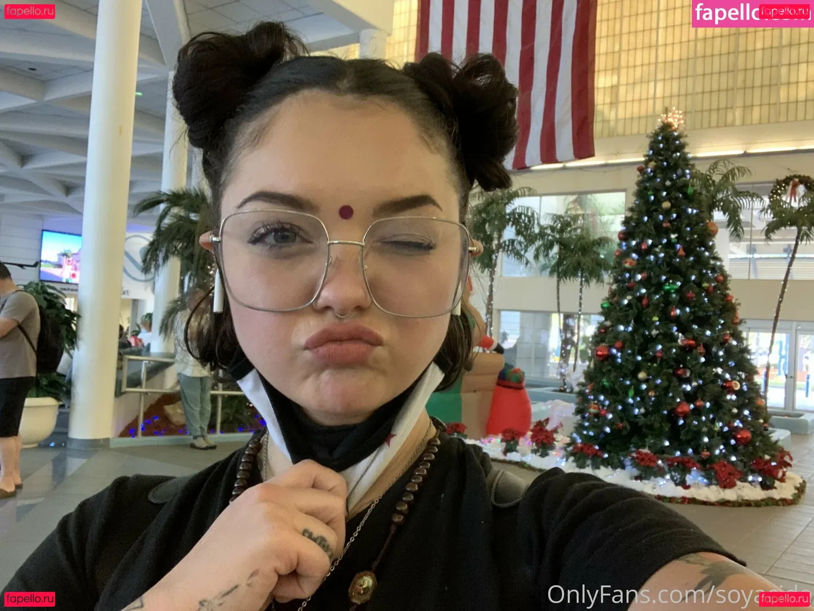 Soyacide Onlyfans Photo Gallery 