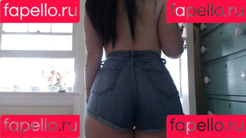 Soyacide Onlyfans Photo Gallery 