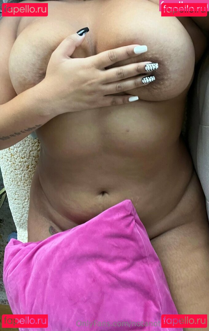nazaroundtheworld Nude Onlyfans Photo 20