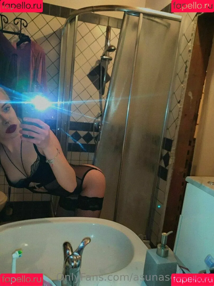 littlesabrina Onlyfans Photo Gallery 