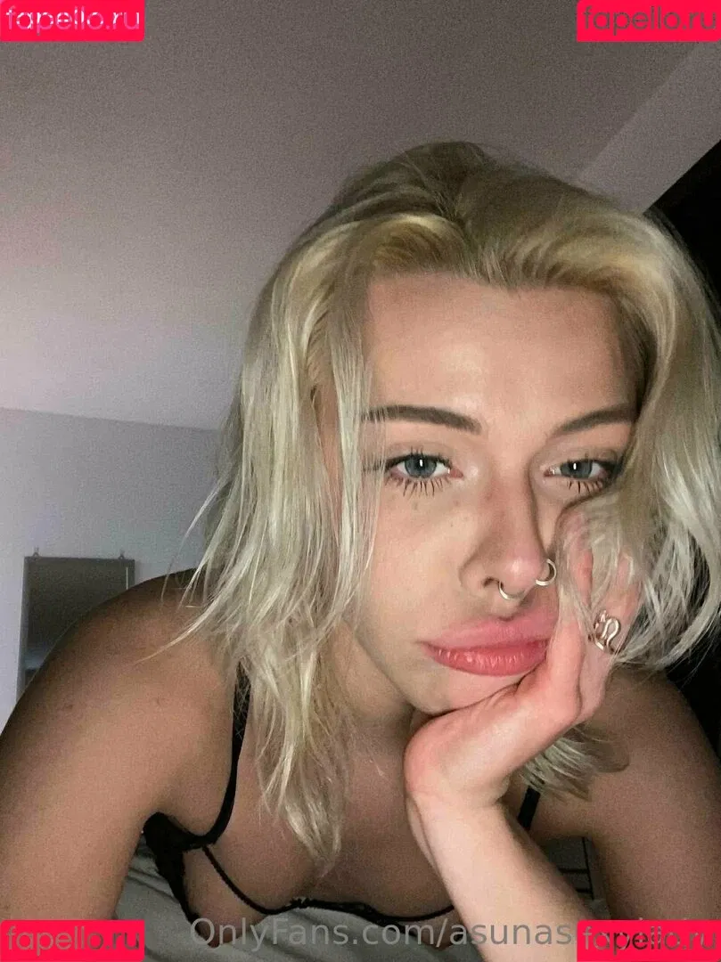 littlesabrina Onlyfans Photo Gallery 