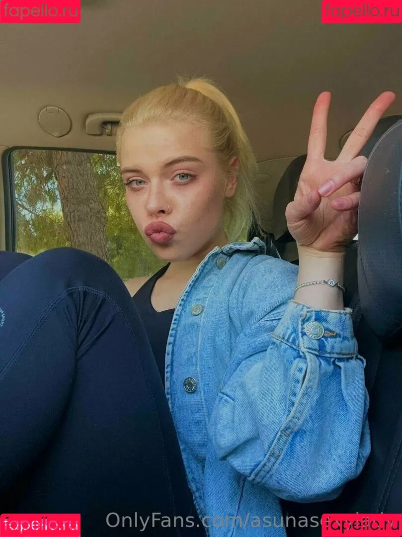 littlesabrina Onlyfans Photo Gallery 