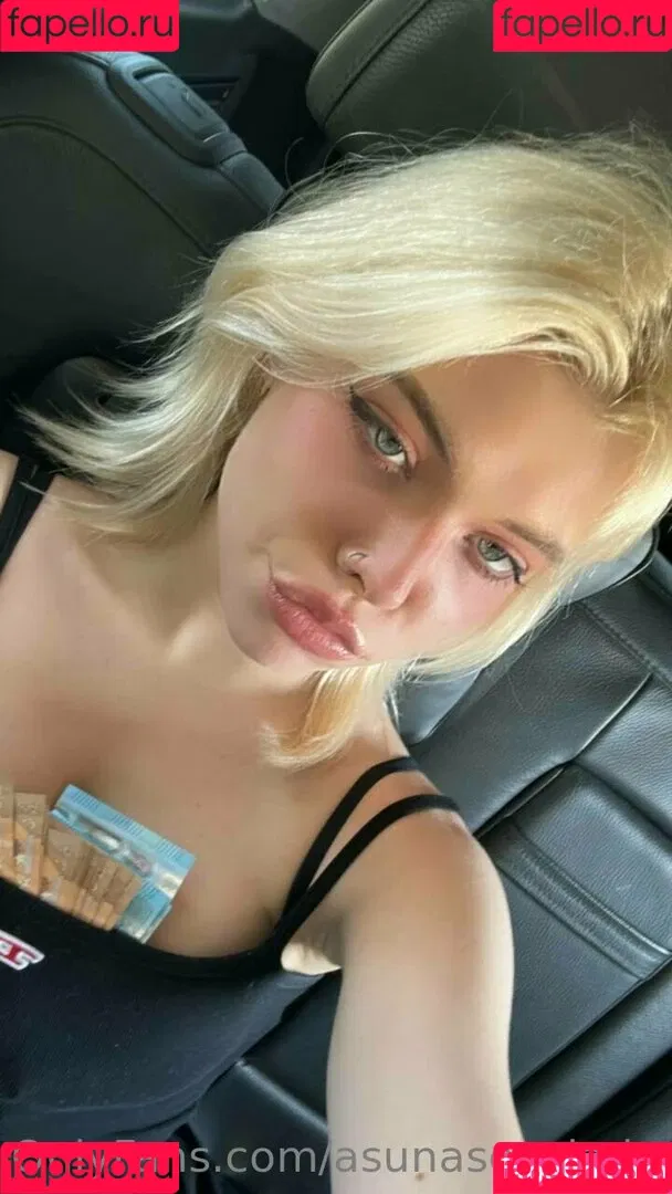littlesabrina Onlyfans Photo Gallery 