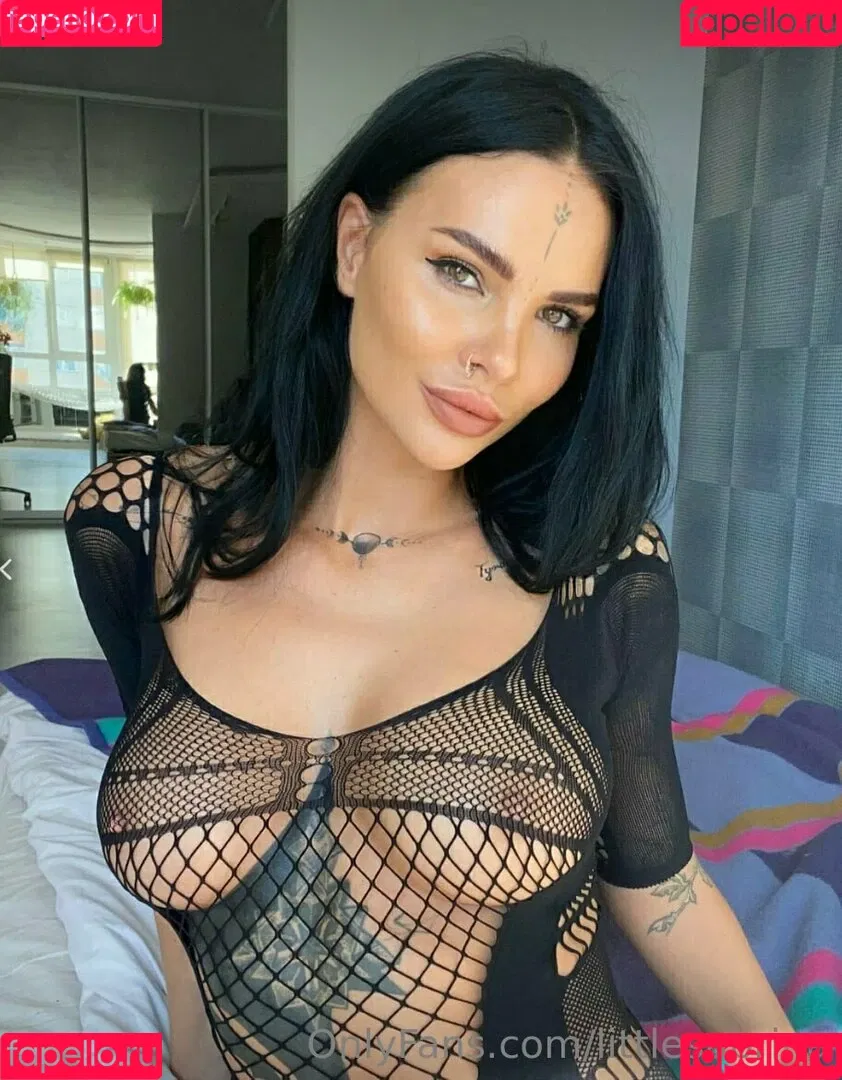 littlesabrina Onlyfans Photo Gallery 