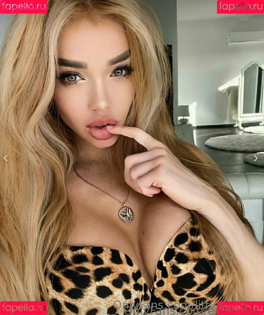 littlesabrina Onlyfans Photo Gallery 