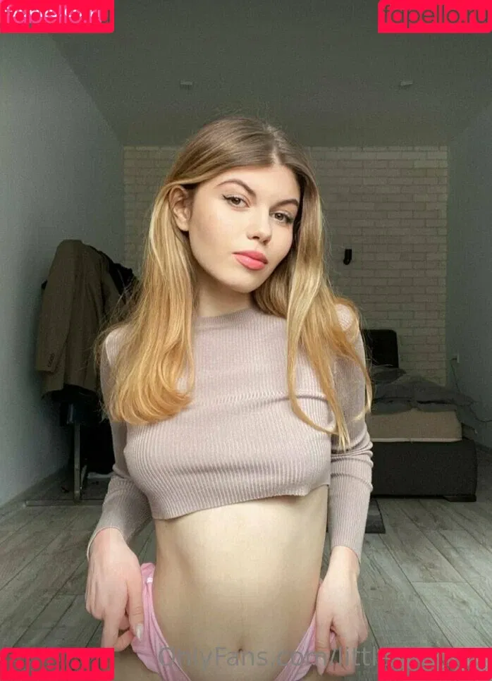 littlesabrina Onlyfans Photo Gallery 