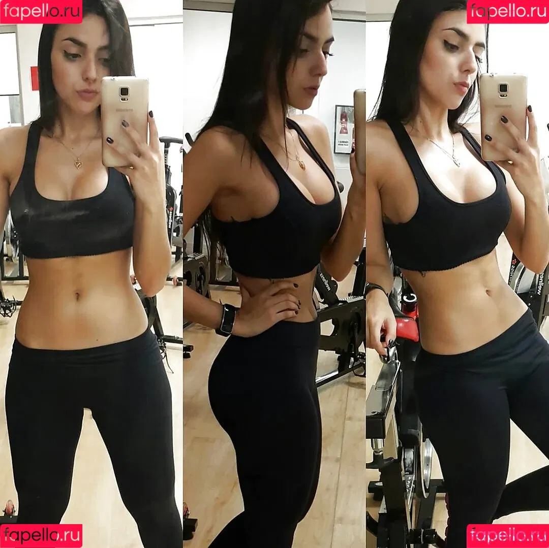 Nyvi Estephan Onlyfans Photo Gallery 