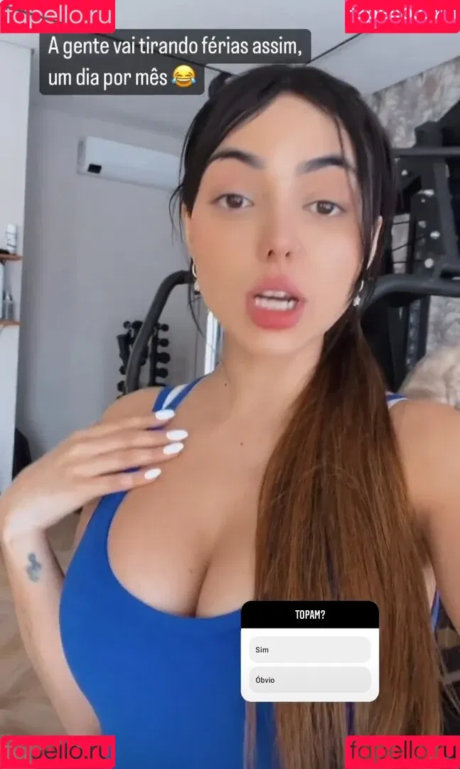 Nyvi Estephan Onlyfans Photo Gallery 