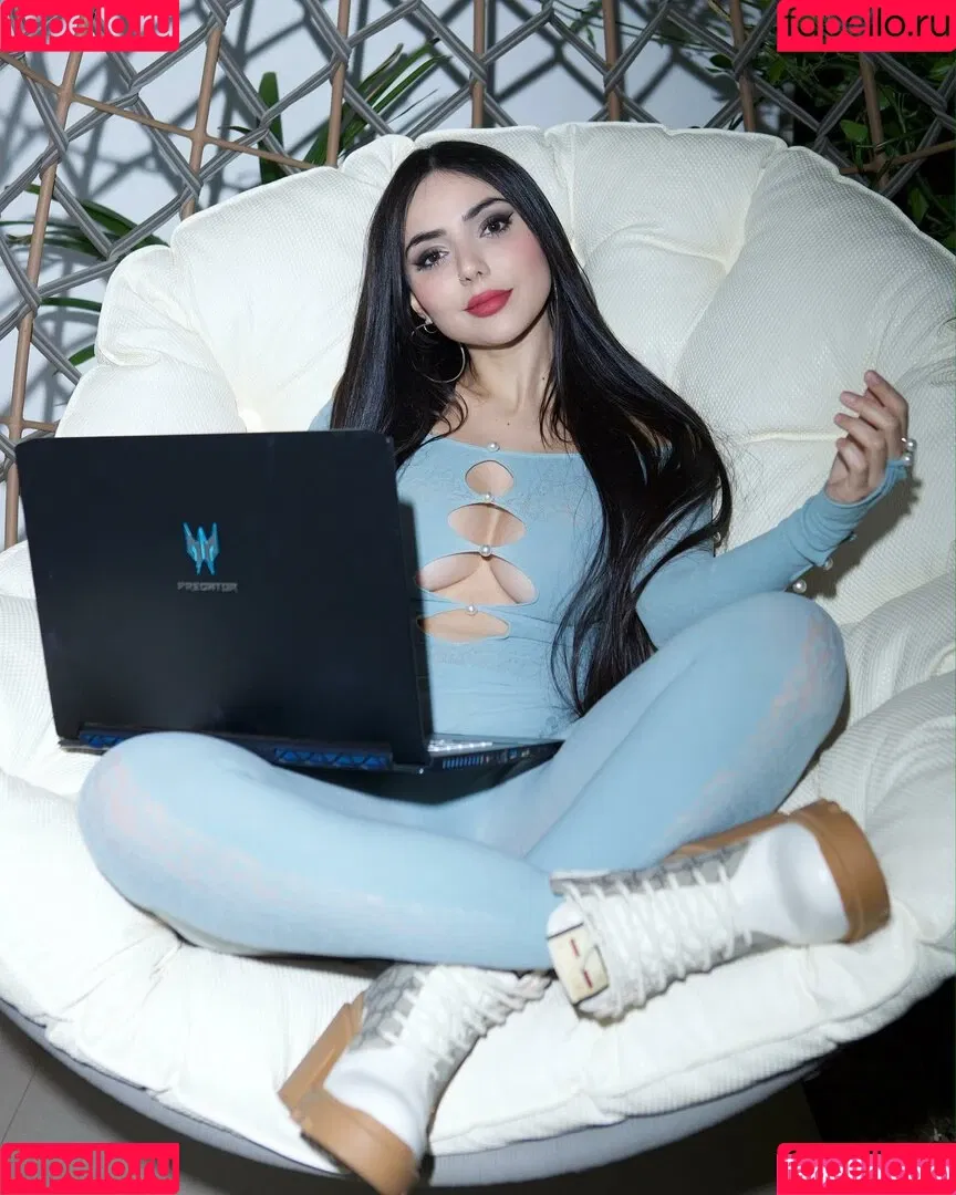Nyvi Estephan Onlyfans Photo Gallery 