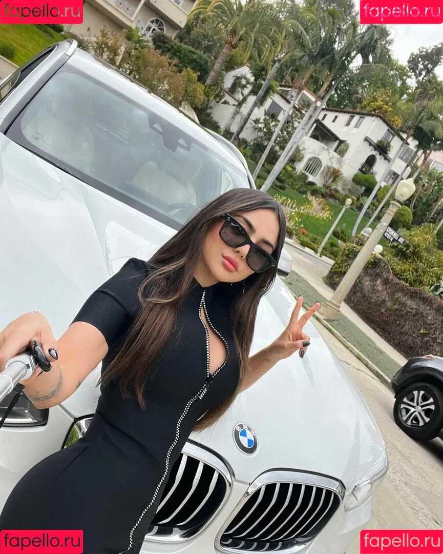 Nyvi Estephan Onlyfans Photo Gallery 