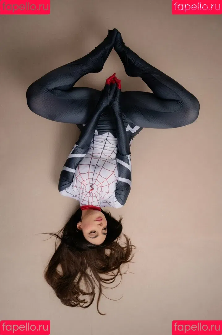 Nyvi Estephan Onlyfans Photo Gallery 