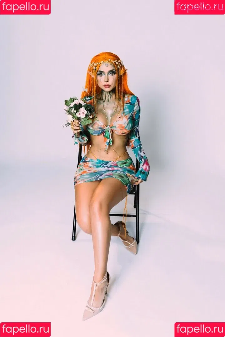 Nyvi Estephan Onlyfans Photo Gallery 