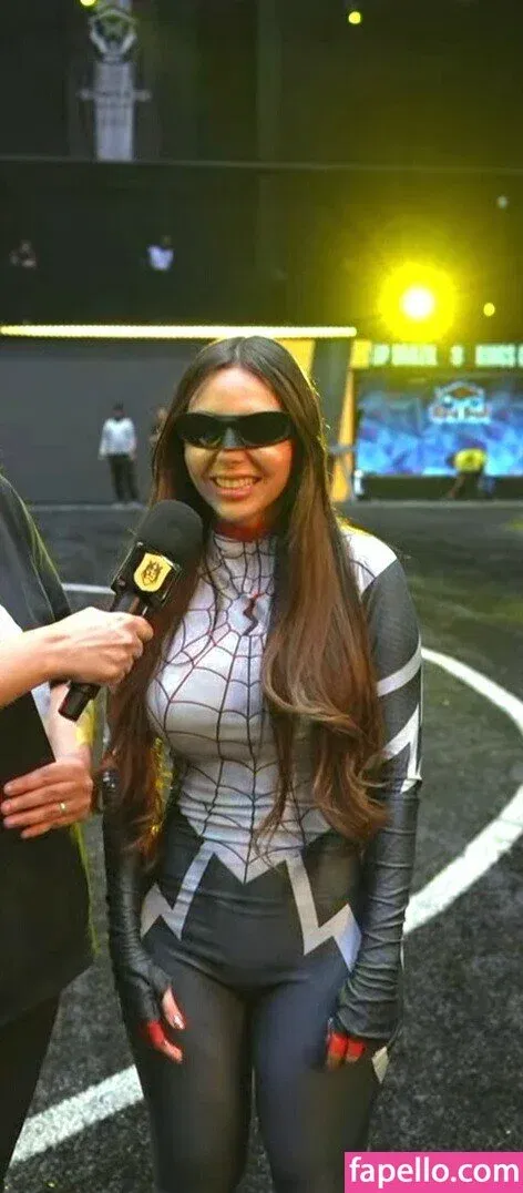 Nyvi Estephan Onlyfans Photo Gallery 