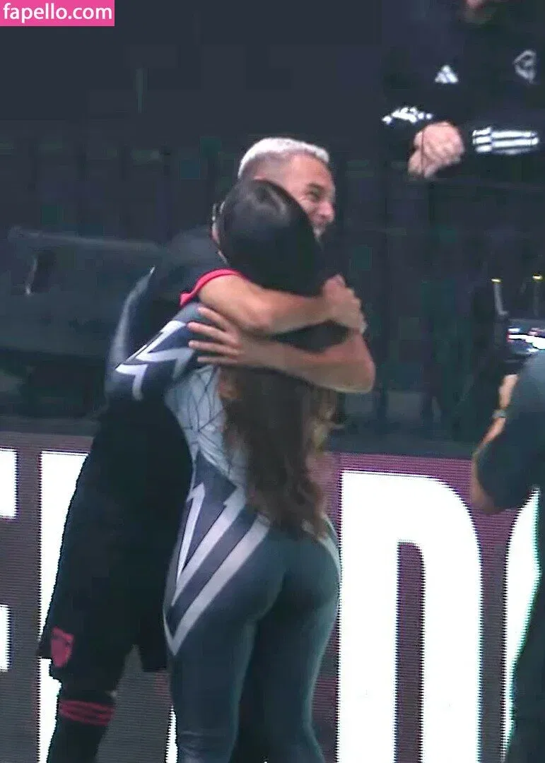 Nyvi Estephan Onlyfans Photo Gallery 