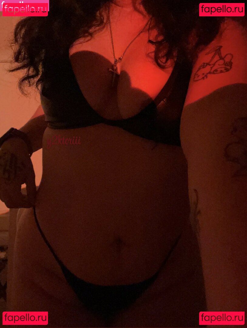 y2ktoriii Nude Onlyfans Photo 17