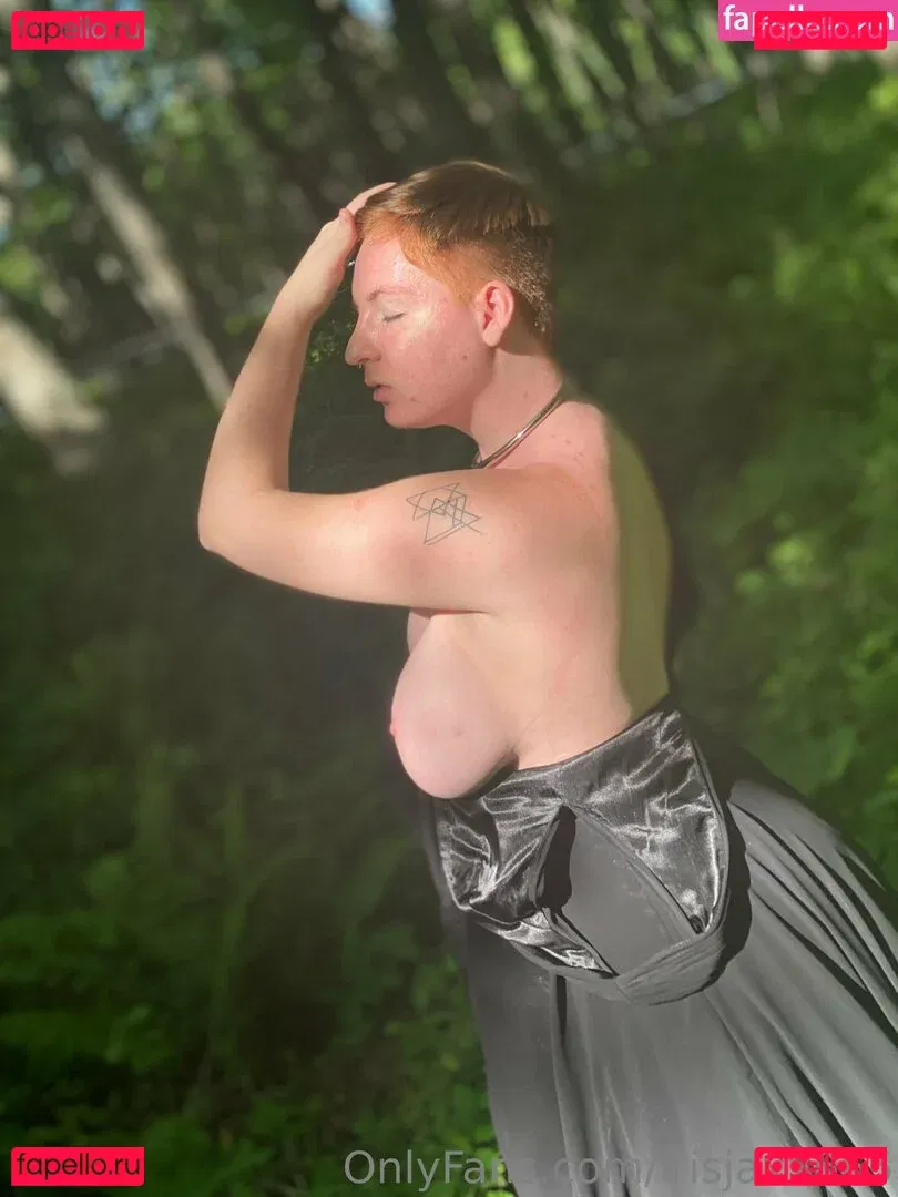 irisjaxx665 Onlyfans Photo Gallery 