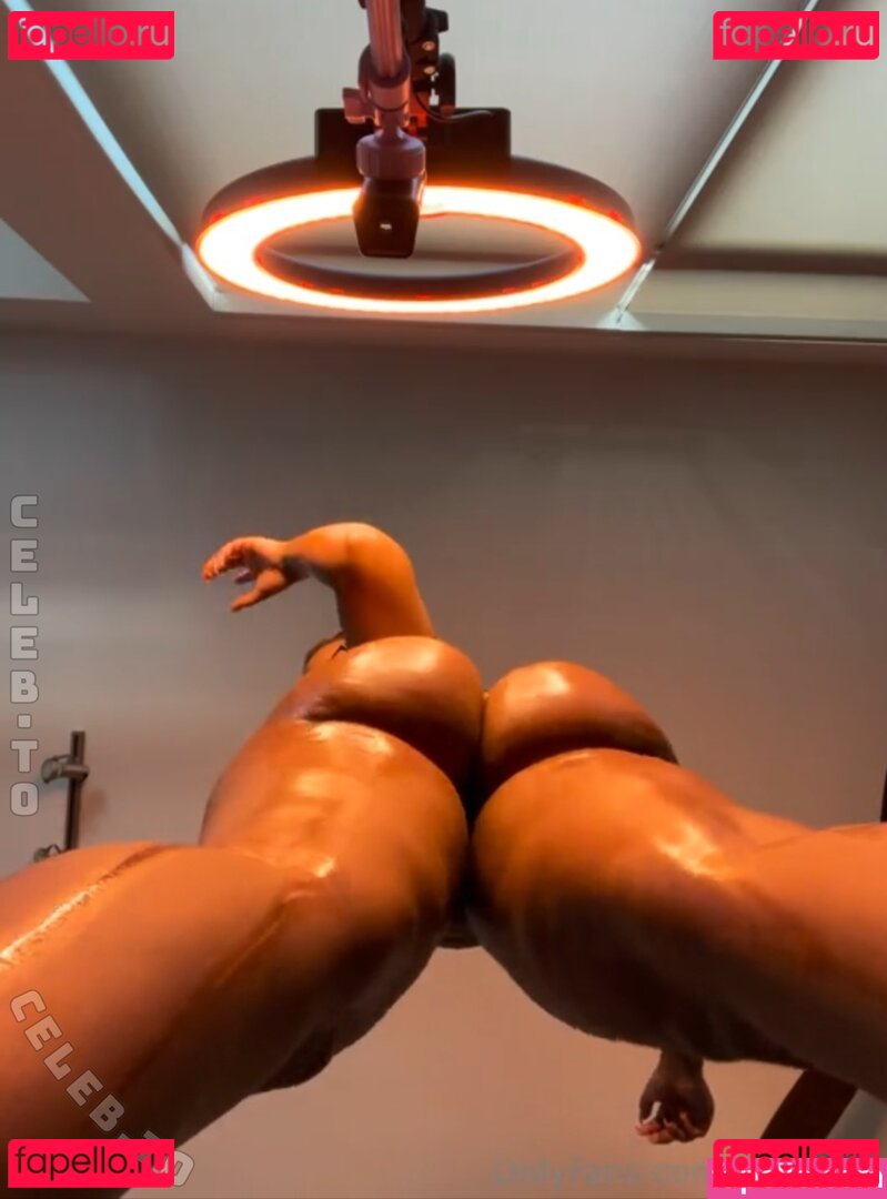 WoochieWobbler Nude Onlyfans Photo 9