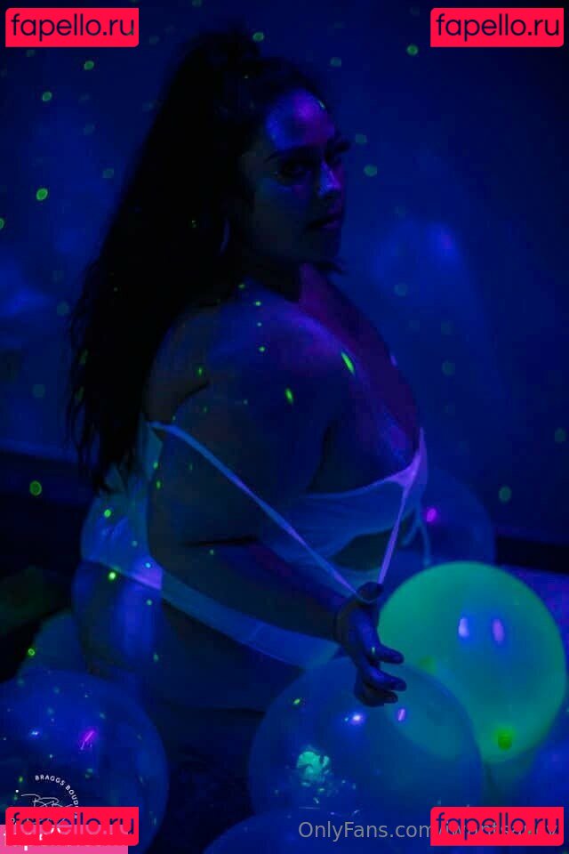 iwantsaucy Nude Onlyfans Photo 44