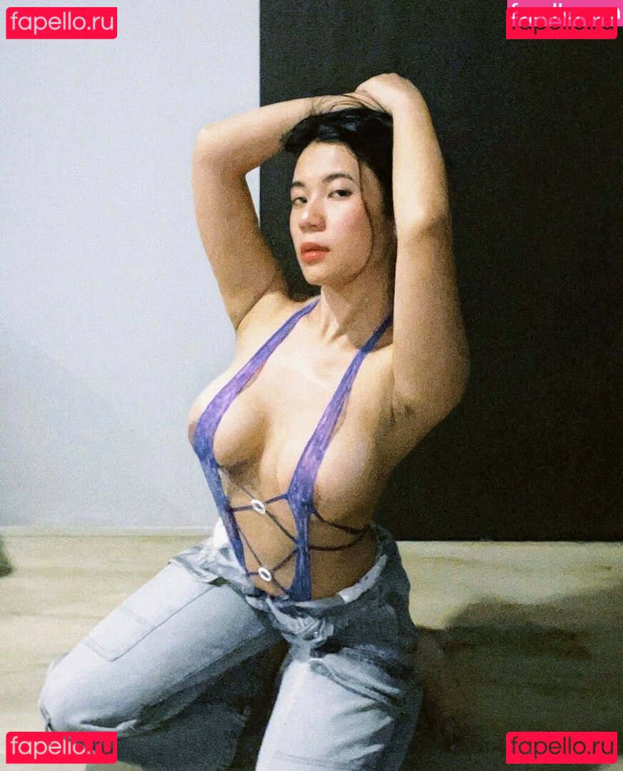 Christie Dewi Nude Onlyfans Photo 22