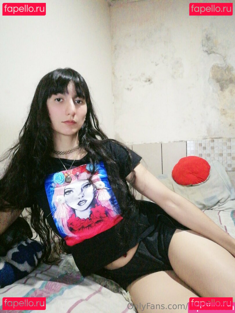 Sadlynuwu Nude Onlyfans Photo 10