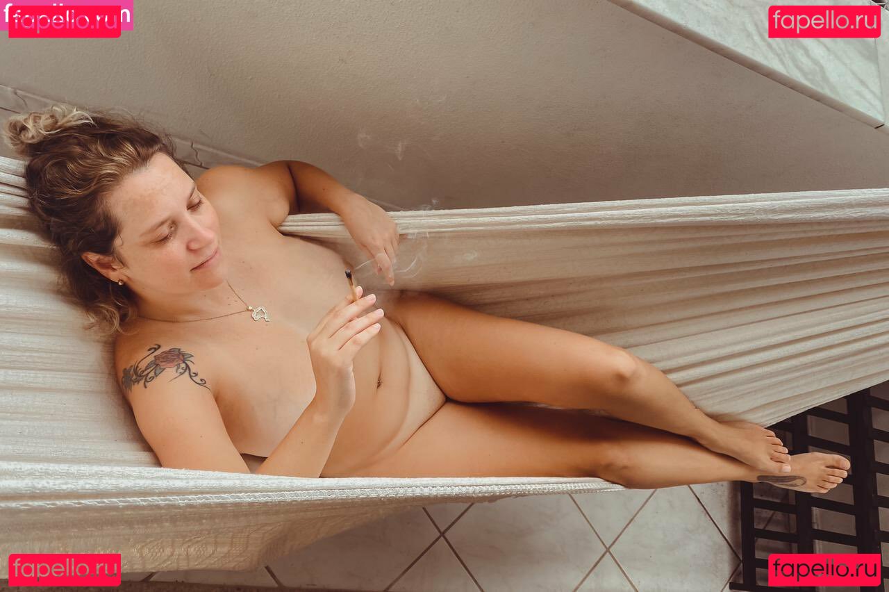 Rebelgarota Nude Onlyfans Photo 5