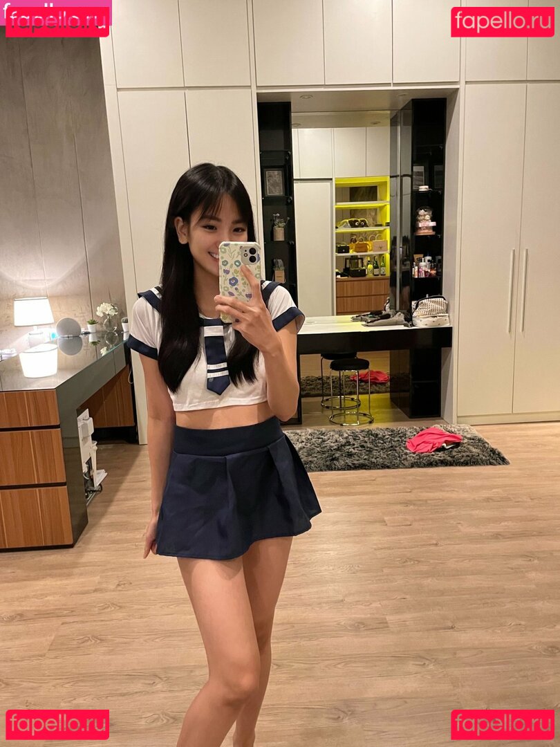 Aveline Liu Nude Onlyfans Photo 40