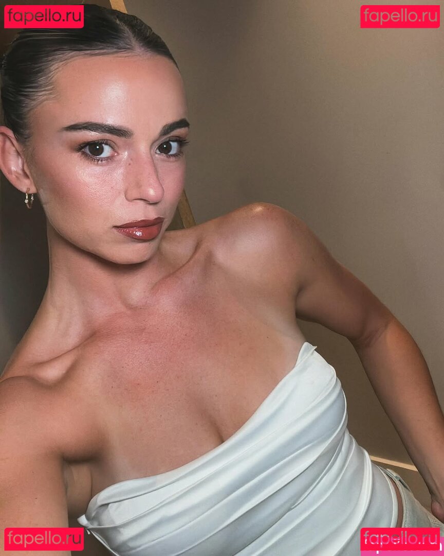 Skye Nicolson / skyebnic Nude Onlyfans Photo 8