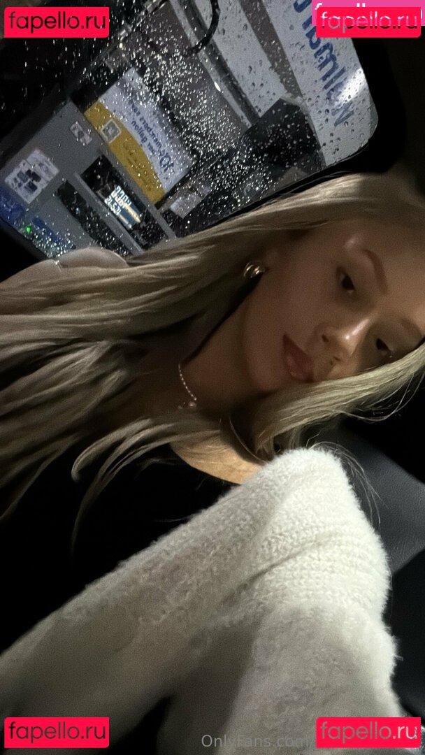 Trixielovestrix Nude Onlyfans Photo 14