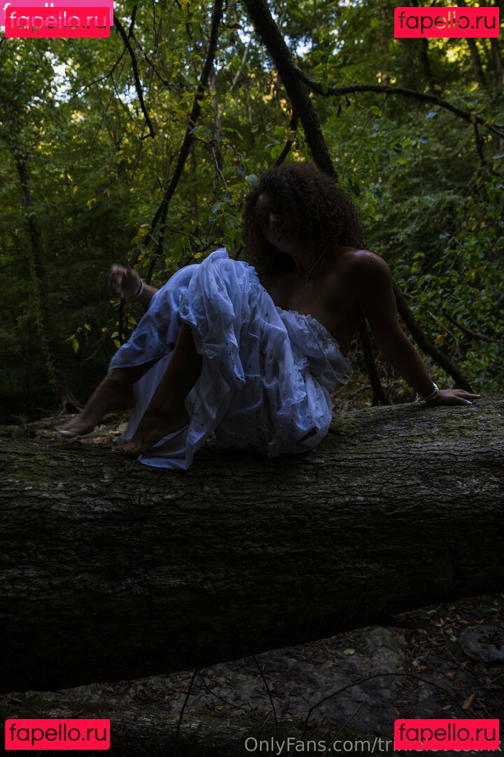 Trixielovestrix Nude Onlyfans Photo 10