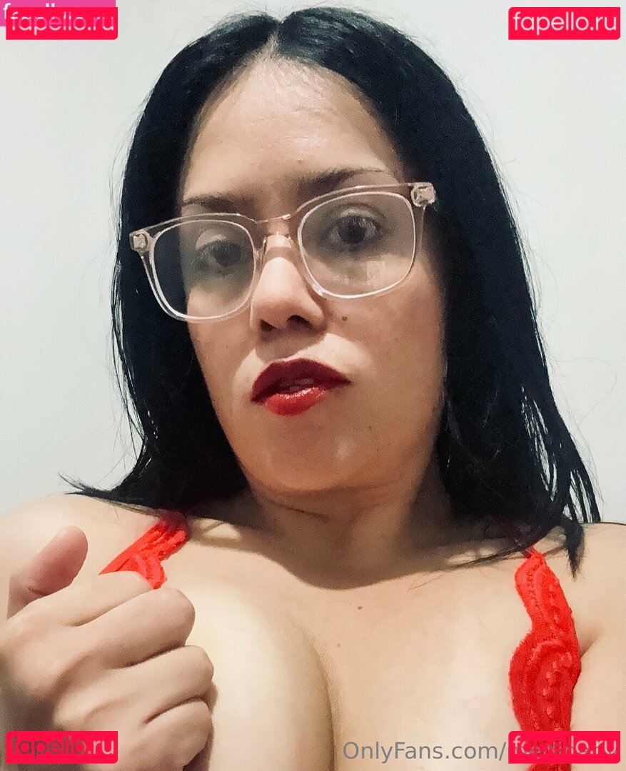merlinariv Nude Onlyfans Photo 13