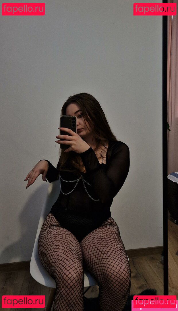 Alisa Nude Onlyfans Photo 23