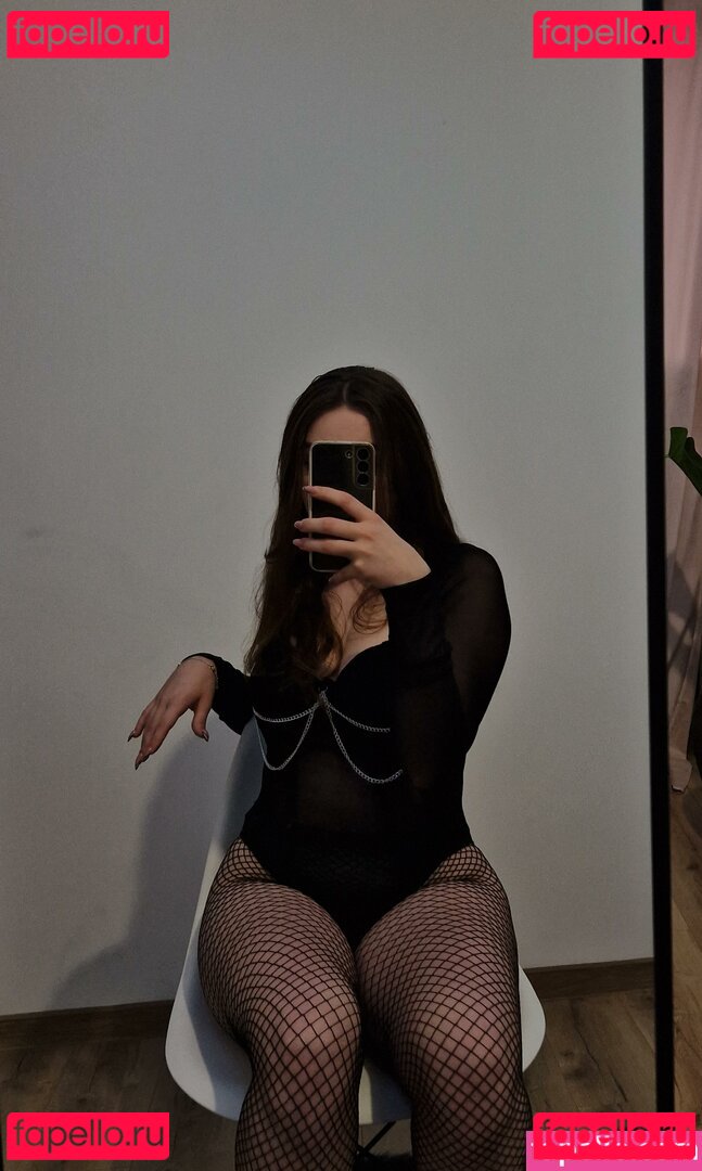 Alisa Nude Onlyfans Photo 17