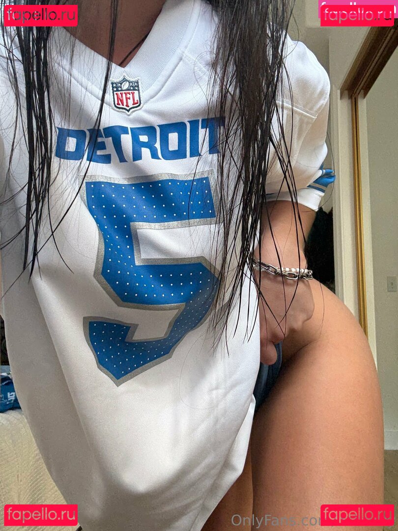 itskrizzy Nude Onlyfans Photo 9