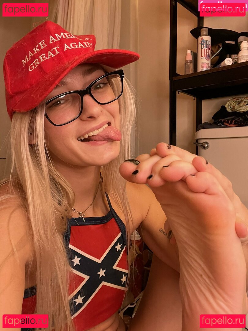 Ashlee Cat Nude Onlyfans Photo 11