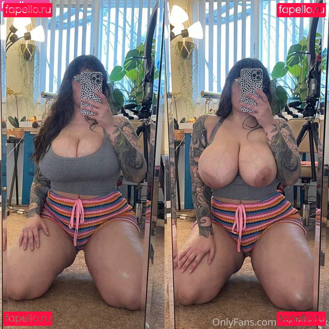 Evie Rose Nude Onlyfans Photo 25