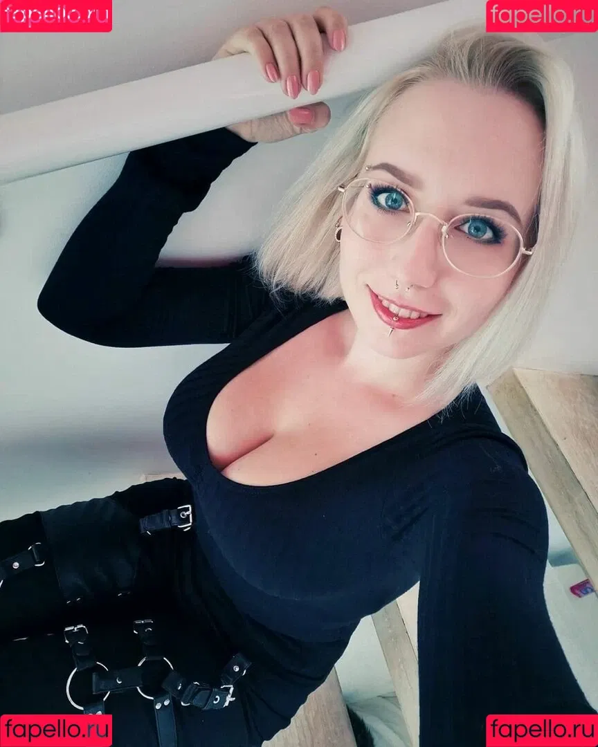 Methvespertine Onlyfans Photo Gallery 