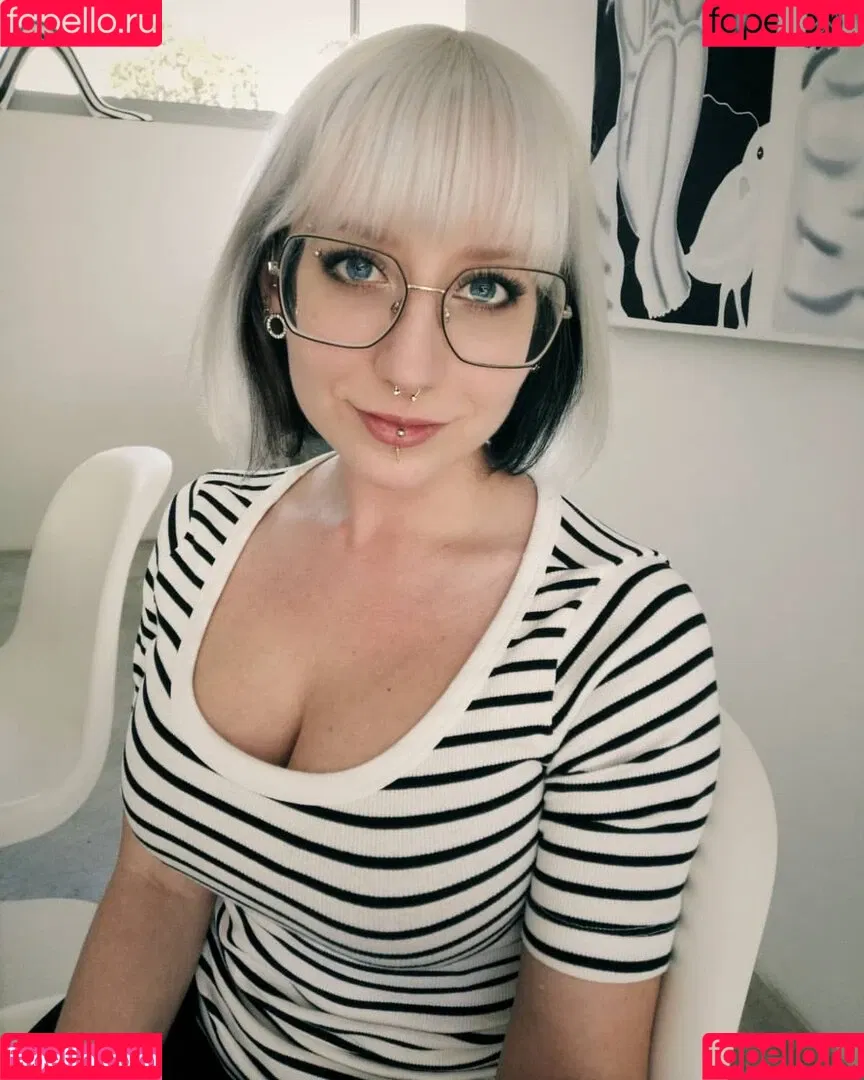 Methvespertine Onlyfans Photo Gallery 