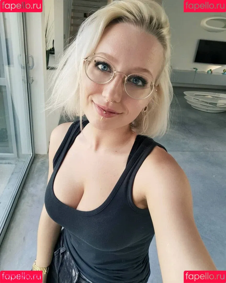 Methvespertine Onlyfans Photo Gallery 