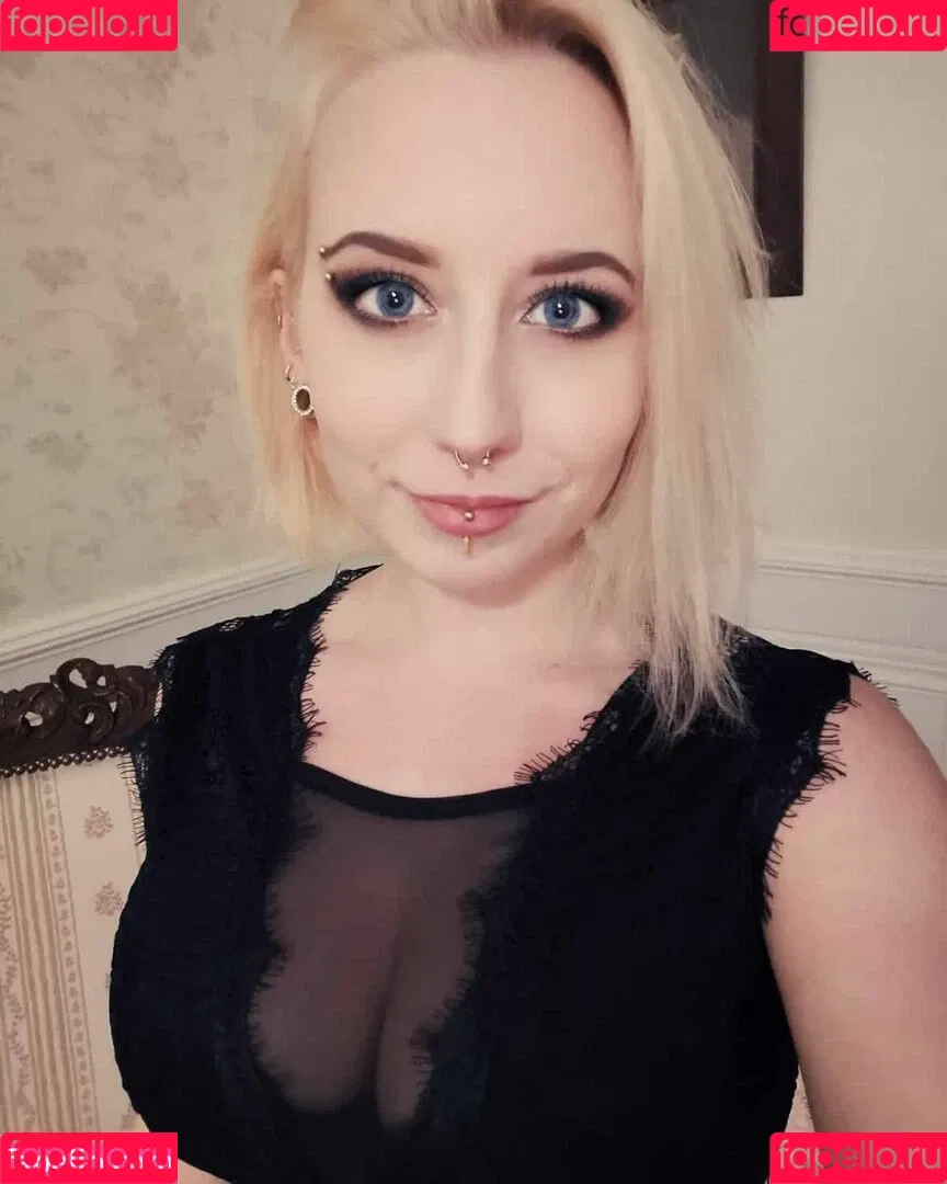 Methvespertine Onlyfans Photo Gallery 