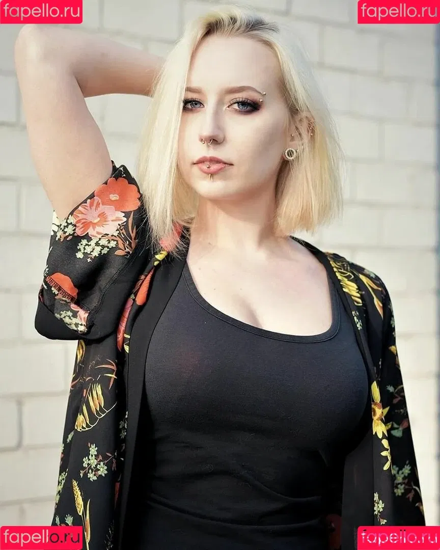 Methvespertine Onlyfans Photo Gallery 