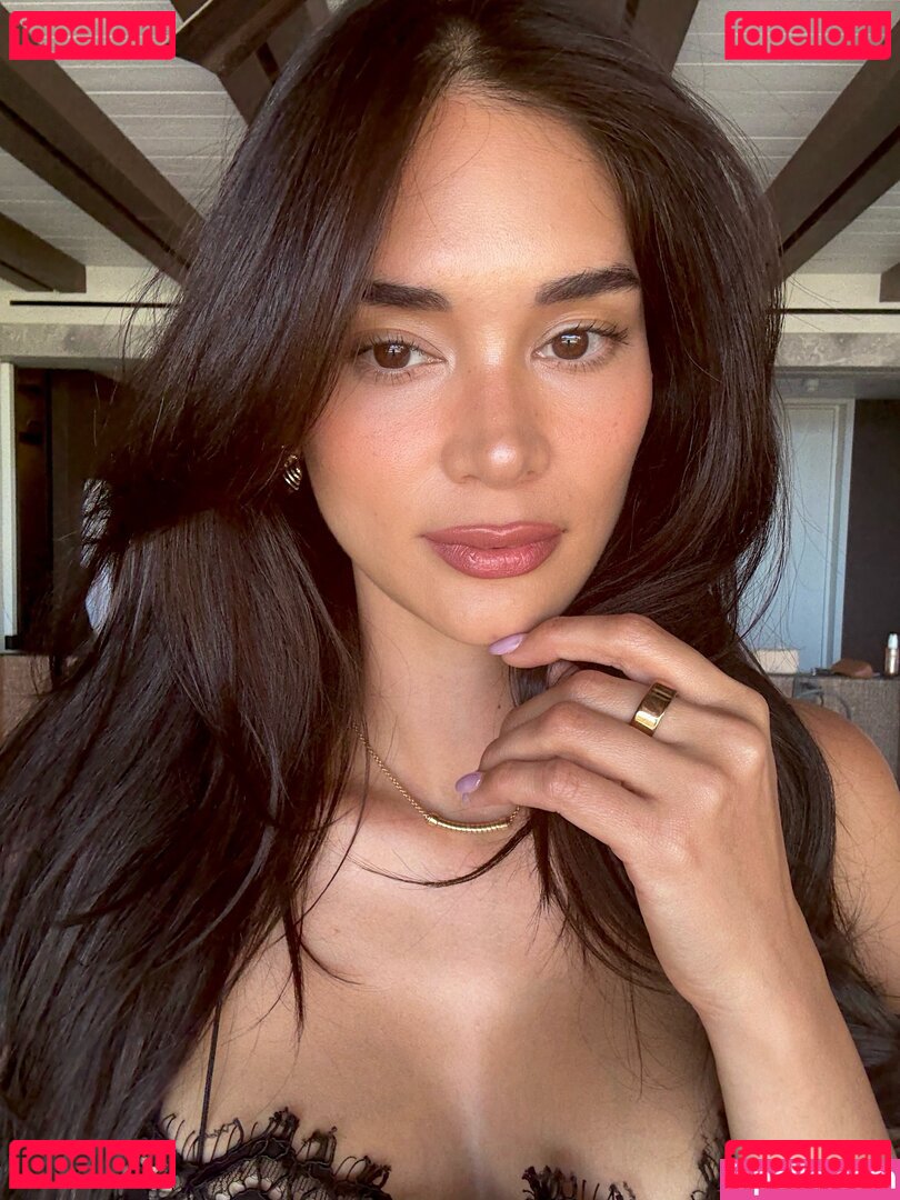 Pia Wurtzbach Nude Onlyfans Photo 29