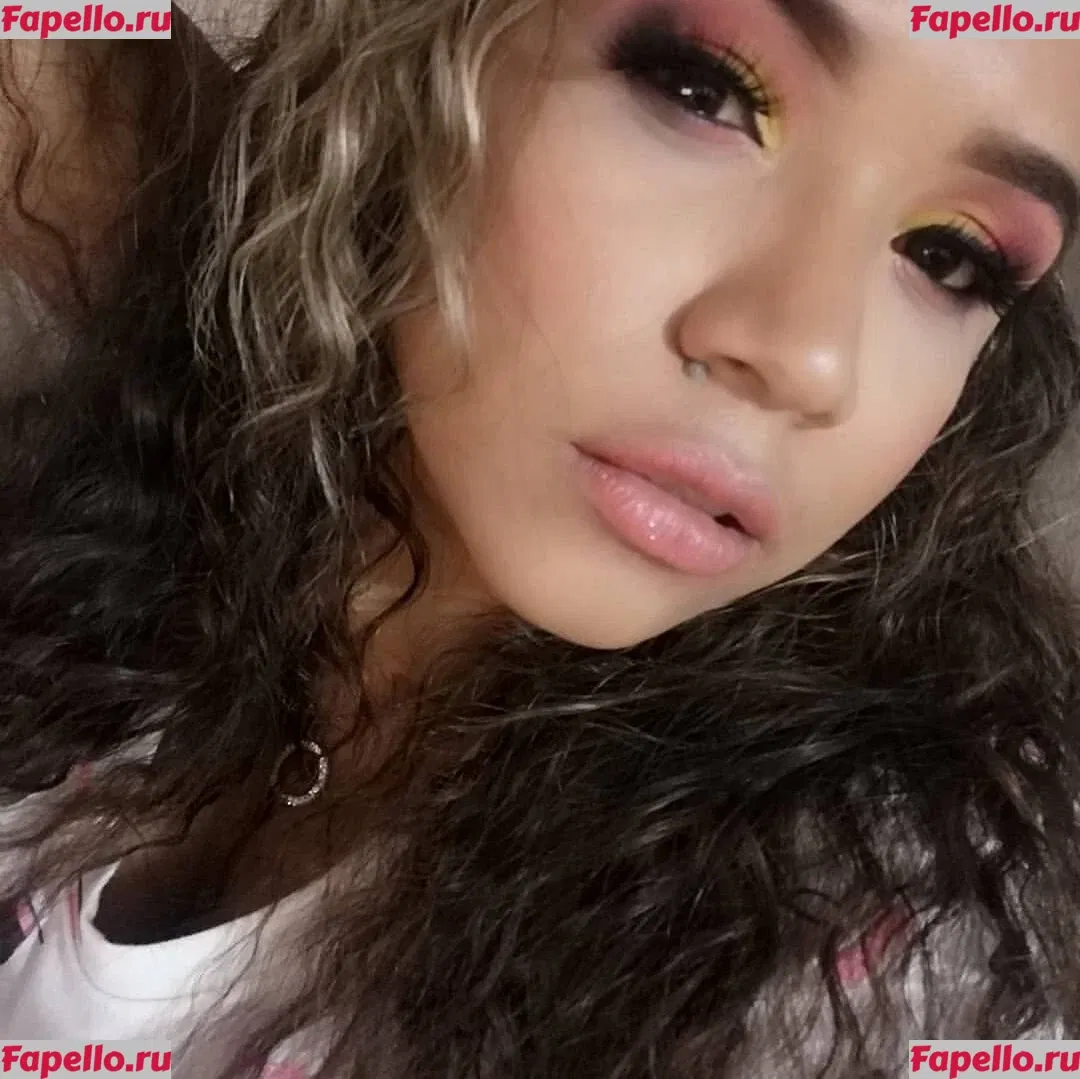 Isa Gomez Onlyfans Photo Gallery 