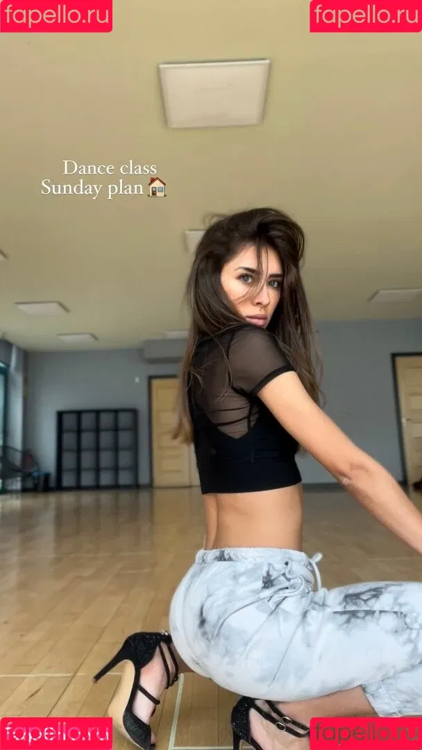 Gina Llebaria Onlyfans Photo Gallery 
