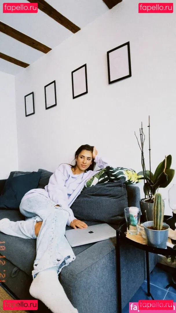 Gina Llebaria Onlyfans Photo Gallery 