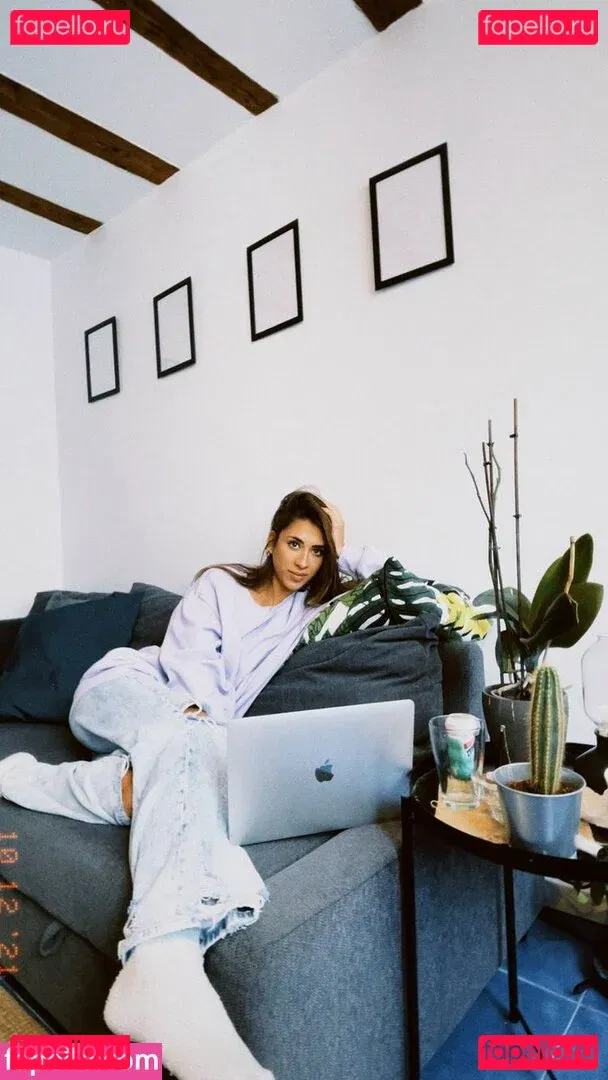 Gina Llebaria Onlyfans Photo Gallery 