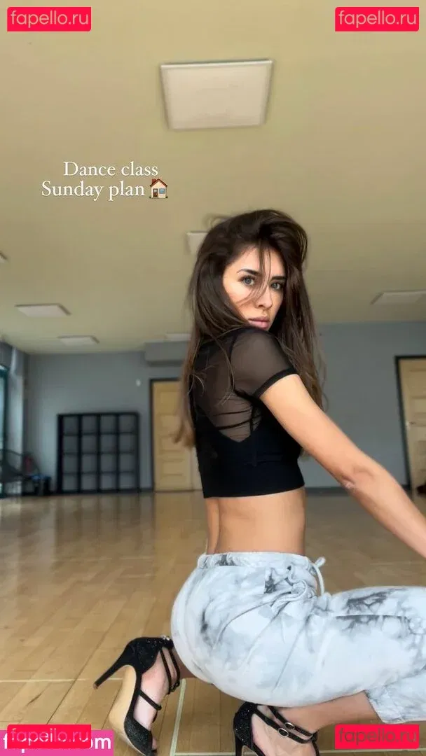 Gina Llebaria Onlyfans Photo Gallery 