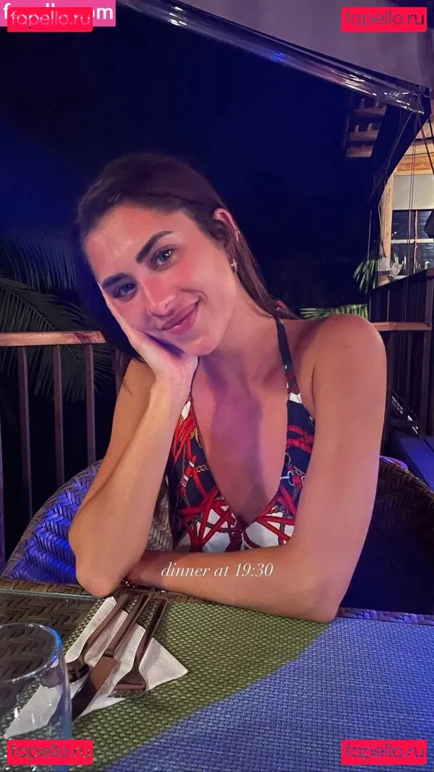 Gina Llebaria Onlyfans Photo Gallery 